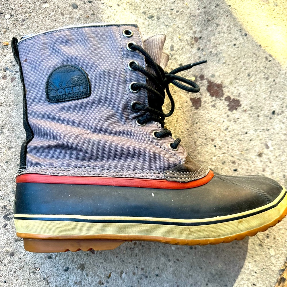 Sorel Men’s 1964 waterproof boot